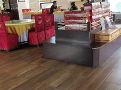 -东方之猪四更烤乳猪(金垦总店)