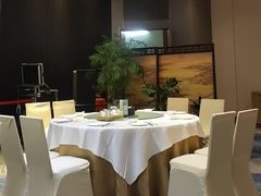 -荣粤酒家·融合粤菜·海鲜火锅