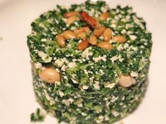 松子马兰头-晓淮山·扬州早茶·淮扬菜(龙阳广场店)