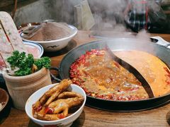 -萍姐火锅·公路夜市(武汉首店)