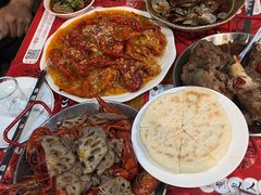 -李双猪·小龙虾·烧烤·羊肉煲(乐山店)