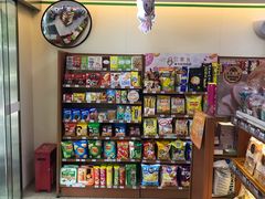 -全家便利店(新闸路二店)