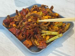 -辣盆盆麻辣小龙虾(哈尔滨总店)