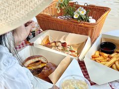 -LESCEDARS Brasserie Bistro香柏树