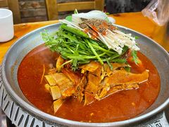 -喇喇排骨火锅·传统韩式脊骨汤(望京西园总店)