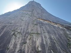 -鄣山大峡谷