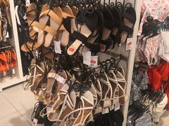 -优衣库(青岛万象城店)