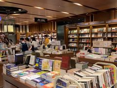 -诚品(信义店)
