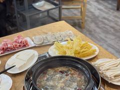 -濠轩阁特色生蚝火锅(水湾路店)