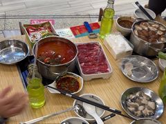 -杨老板·海鲜集市火锅·鲜切牛肉(中防万宝店)