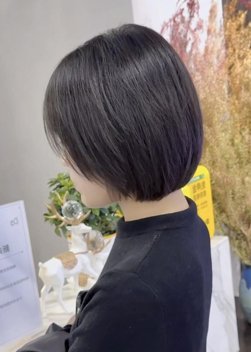 下沙发型哪里好
#女士短发 #女士短发修剪