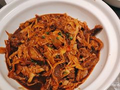 -辛香味烧鱼馆·非遗技艺·排骨红烧肉(光谷医药园店)