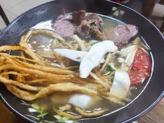 牛肉拉面撒子双拼-胡同彭家老铺 新疆拉面
