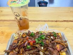 -老周炒拨拉(甘州总店)