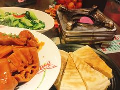 -刘胖子家常菜·蹄花焖藕(中南店)