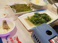-霄汉牛三鲜湖北砂锅菜(万松园2店)