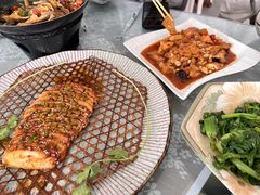 -天天向上素食餐厅(五台山店)