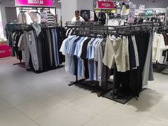 -唯品会(北京国瑞城店)