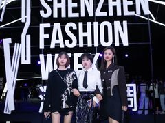 -欢乐海岸椰林沙滩-2025湾区超级灯会