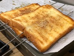 炼乳面包-宝记烧烤·碳锅羊肉·羊蝎子火锅·夜食社(文体路创始店)