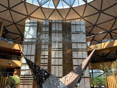 -上海滴水湖皇冠假日酒店