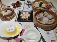 -隆隆金大茶楼(地王广场店)