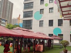 -陕西省小天鹅艺术团