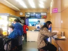 大堂-张正麻辣串(宿州路店)
