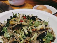 -山河屯铁锅炖鲜鹅·东北菜(开发区一店)