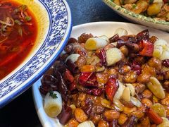 -万重锦·人文川菜馆(骡马市店)