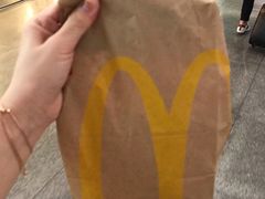 -麦当劳(深圳北站高铁店)