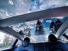 -TESLA 特斯拉(上海太古汇体验店)