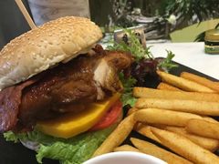 照烧鸡排汉堡-vagetale轻食物语(新世界中心店)