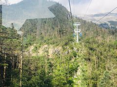 -玉龙雪山游客服务中心