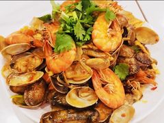 -李哥海鲜烧烤家常菜(孔雀城店)