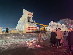 -人民防洪胜利纪念塔