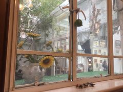 -燕庭·纯燕窝·甜品下午茶(南京西路店)