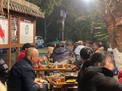 -六公里老火锅(总店)