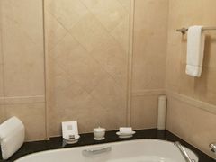 -广州富力丽思卡尔顿酒店