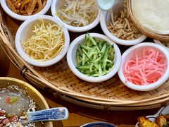 -包整·丝娃娃(一览甲秀楼风景店)