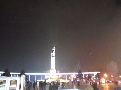 -人民防洪胜利纪念塔