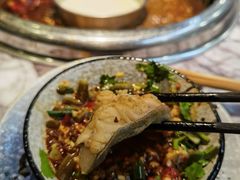 招牌肥鱼-鱼豆吉·豆浆鱼火锅(宜昌万达店)
