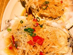 蒜蓉粉丝生蚝-味莊·青岛菜(云霄路店)