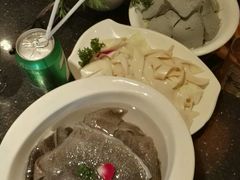 -小天鹅火锅·一线江景洪鼎旗舰店(洪崖洞店)
