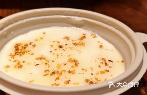 Osmanthus Almond Milk Tofu