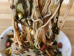 -罗家杏传统特色海南粉(人民西路总店)