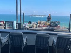 -瑰丽酒店·海吧·天际下午茶·现场DJ·天台酒吧