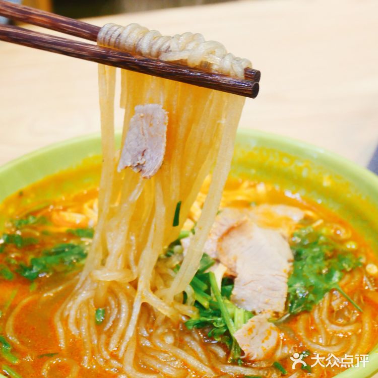 天鹅湖美食｜一个人也能吃烤鱼🐟人均20r