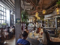 大堂-Metal hands·铁手咖啡