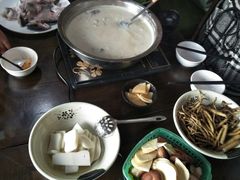 -夏屿湖畔.落日湖景餐厅(普者黑景区店)